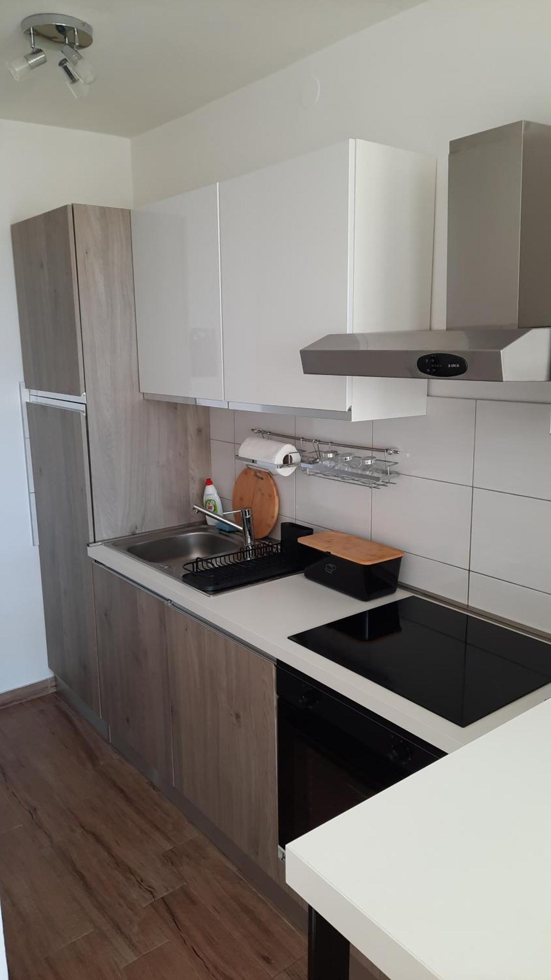 Studio Apartman Kiara Bol Eksteriør billede